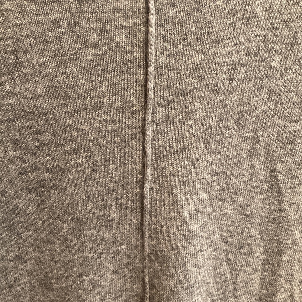 053. WOOL SWEATER - Picture 3 of 4